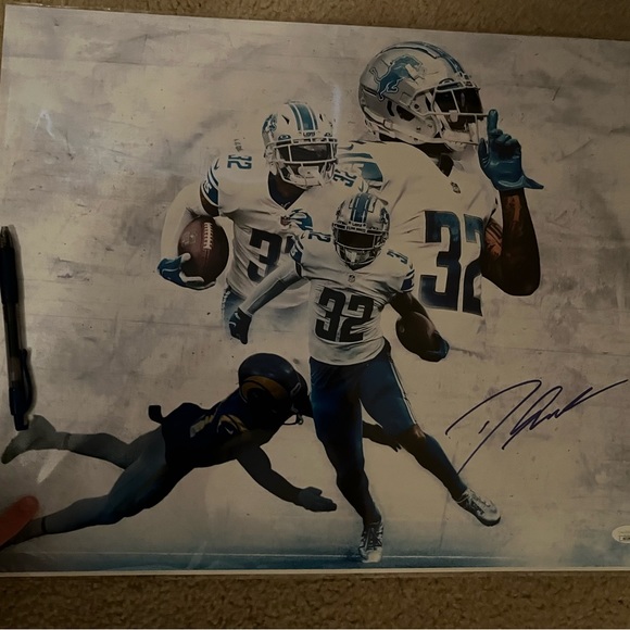 D’Andre Swift Signed Lions 16x20 Photo (JSA) NWT - Picture 2 of 4